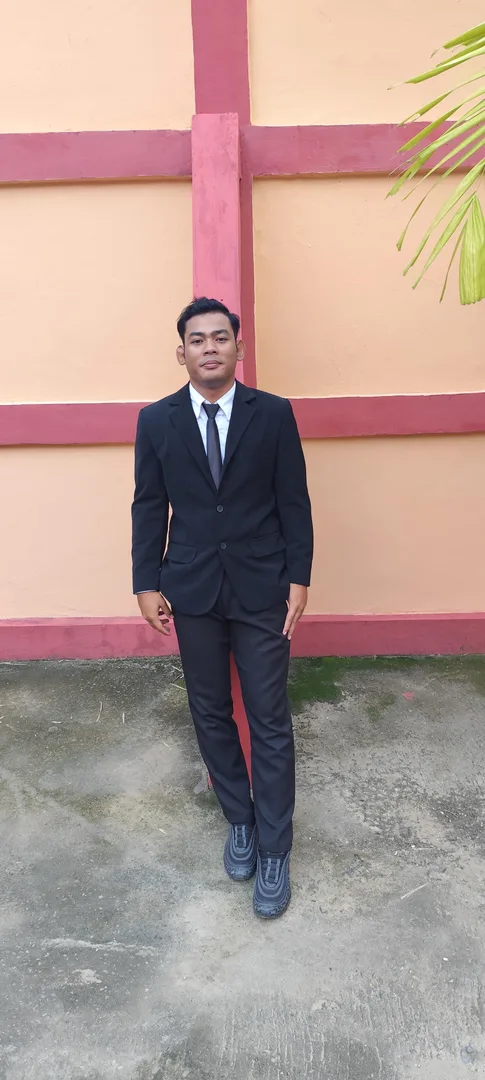 Randi tri utomo S.pd