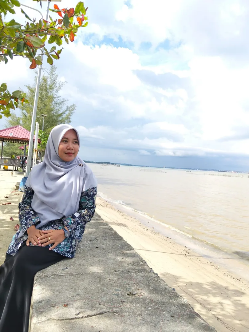 Titus Kholifatin, S.Pd