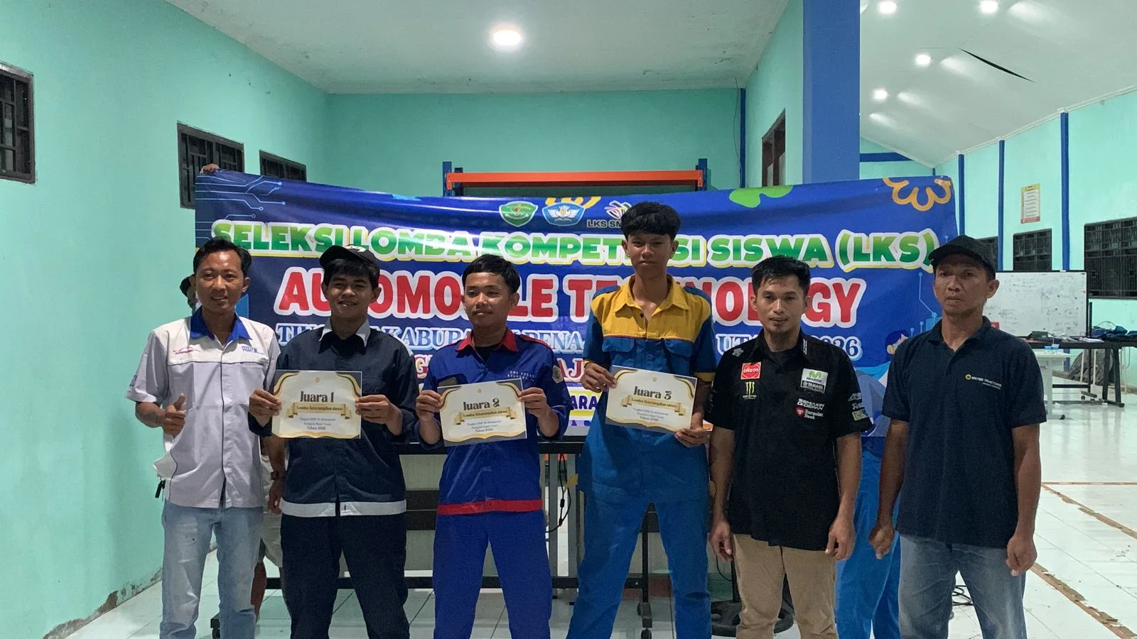 Siswa SMKN 1 PPU Raih Juara 2 LKS Bidang Teknik Kendaraan Ringan Tingkat Kabupaten