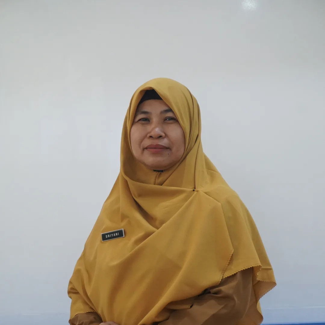 Wiwik Ponteri Patmiyati, S.Pd, M.M