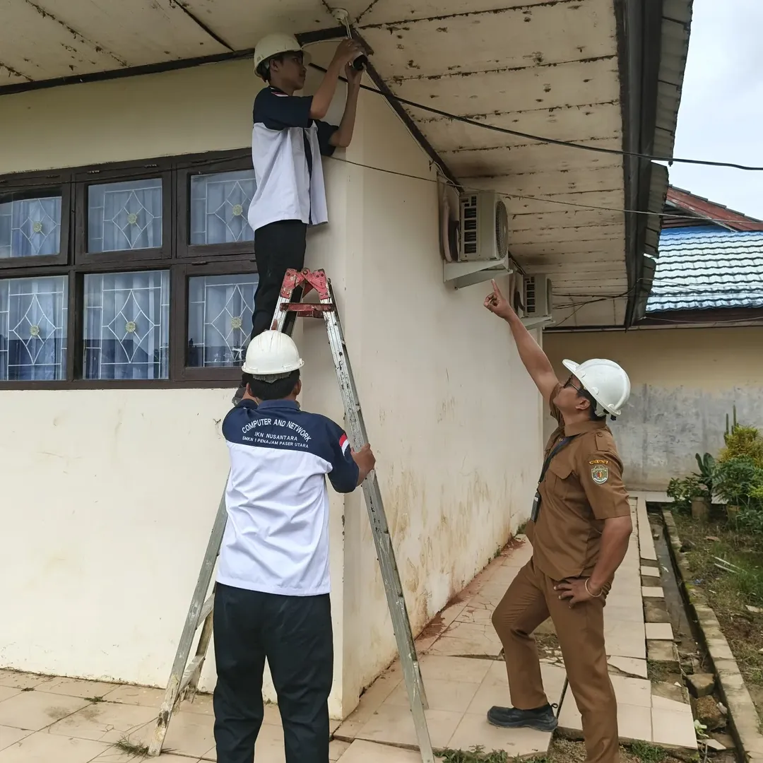 Teknik Jaringan Komputer dan Telekomunikasi