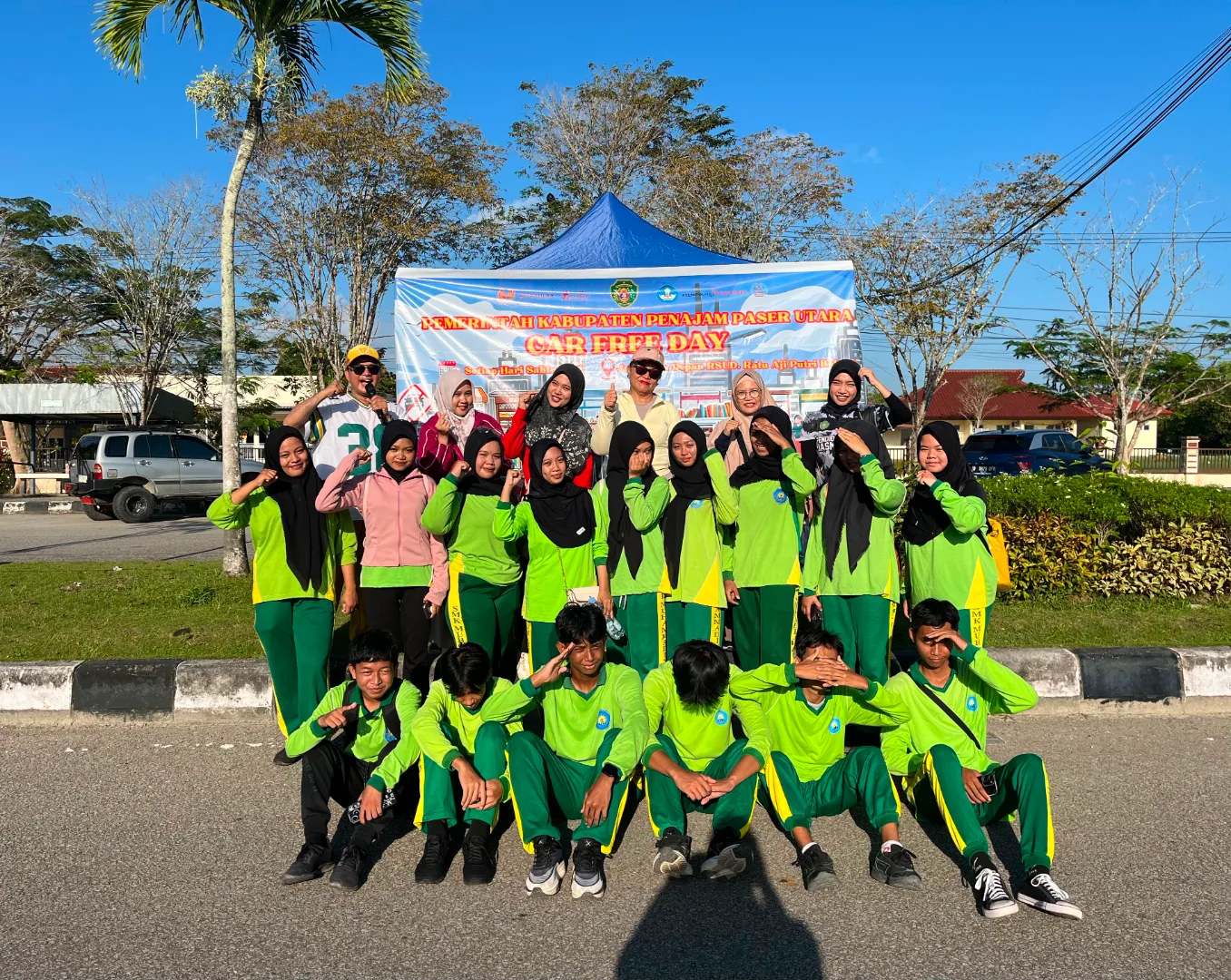 Penuh Semangat, Delegasi SMK MUTU Hadiri Car Free Day Disdikpora PPU di Kawasan Gerbang Madani