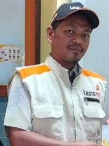 Ihsan Yuwono. ST