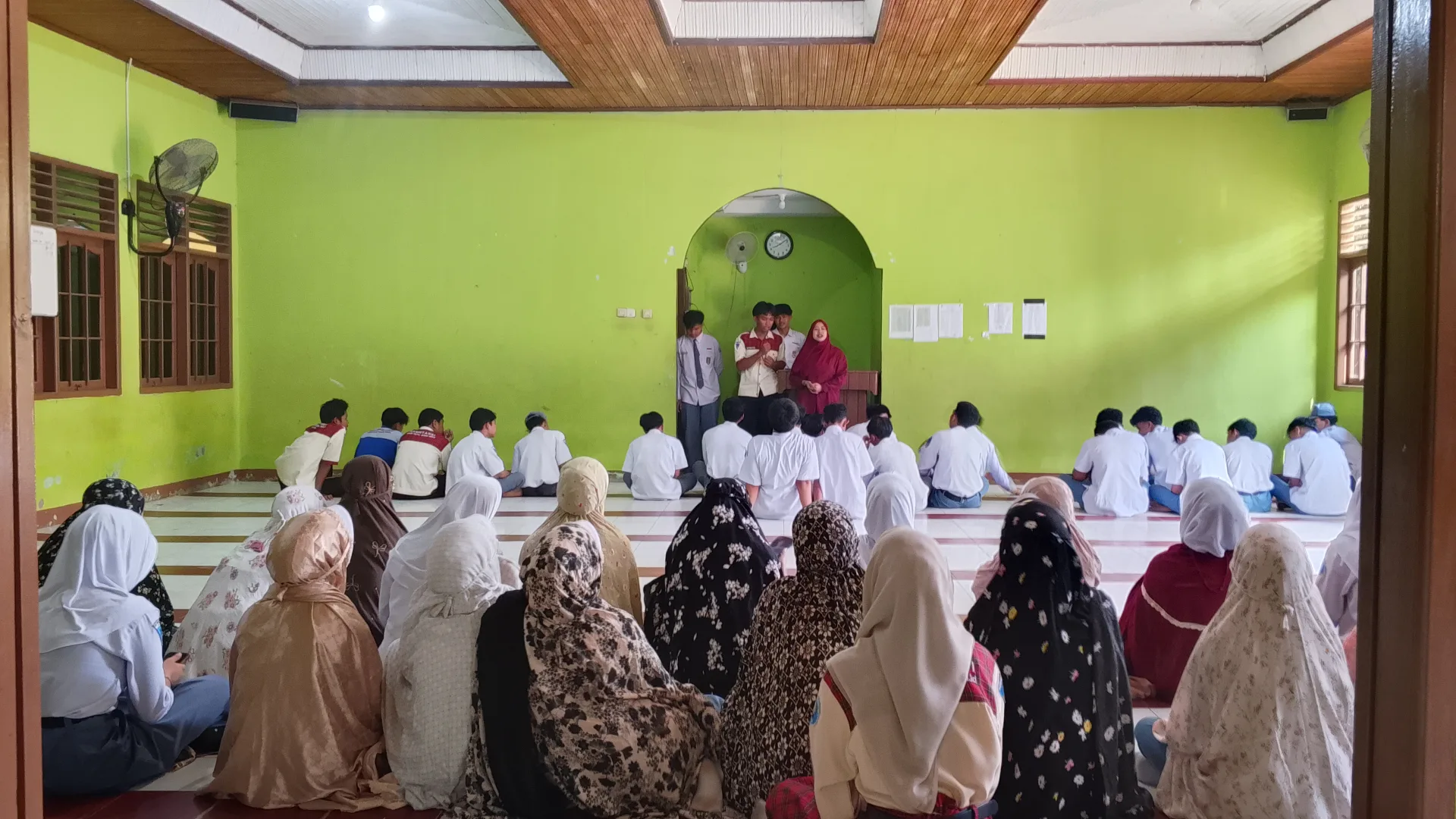 Kegiatan Keagamaan Rutin Jadi Sarana Pengembangan Karakter Siswa SMK Muhammadiyah 1 PPU