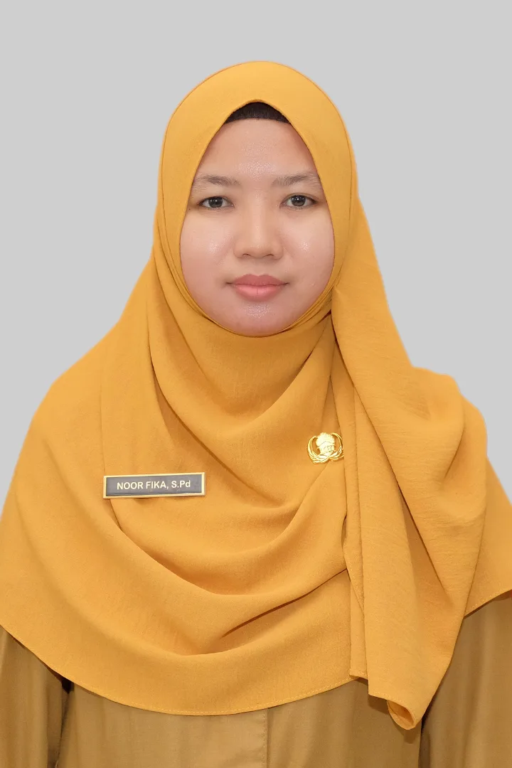 Noor Fika, S.Pd.