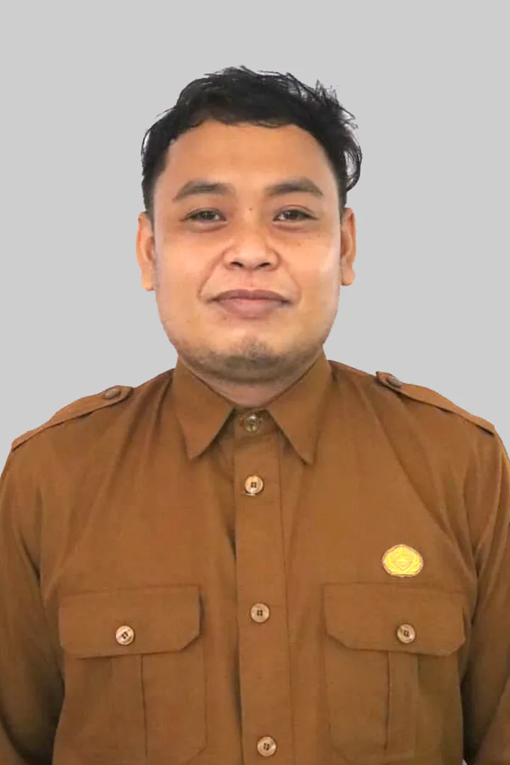 Janiyar Yasri, S.Pd.