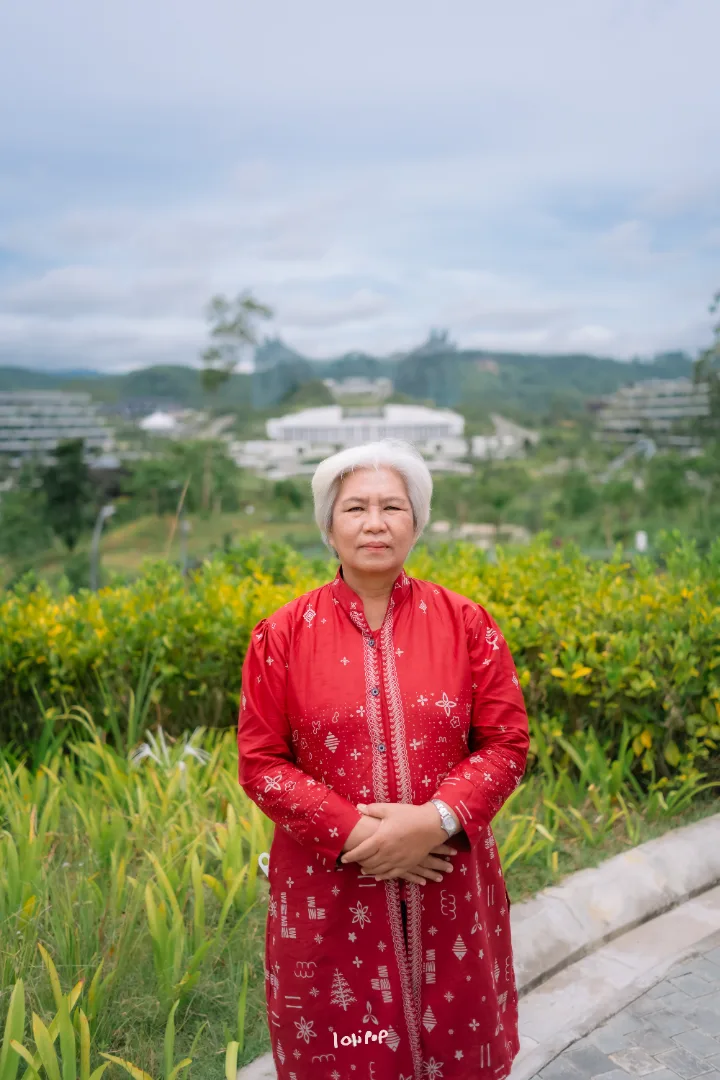 Yustina Toyang, S.Pd.